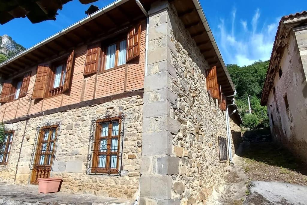 Casa Rustica En Dobres Con Vistas A La Montana Villa Exterior foto